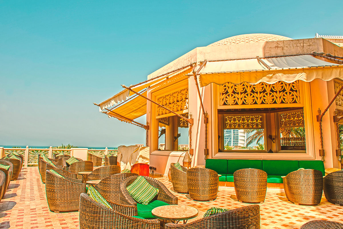 Расположенный на деревянном мосту ресторан Pierchic, Дубаи